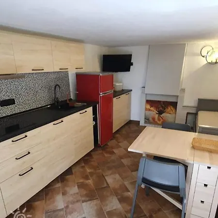 Apartment In Centro Con Cortile *
