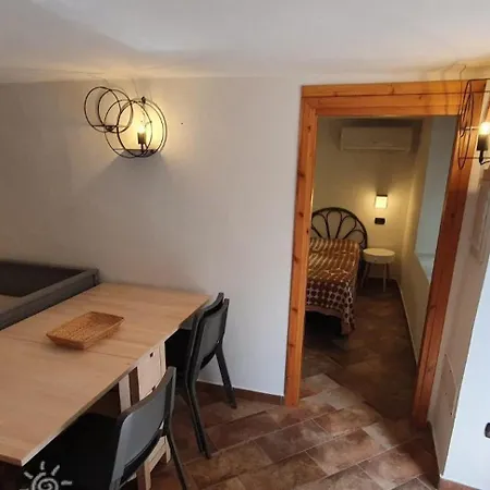 In Centro Con Cortile Apartman *
